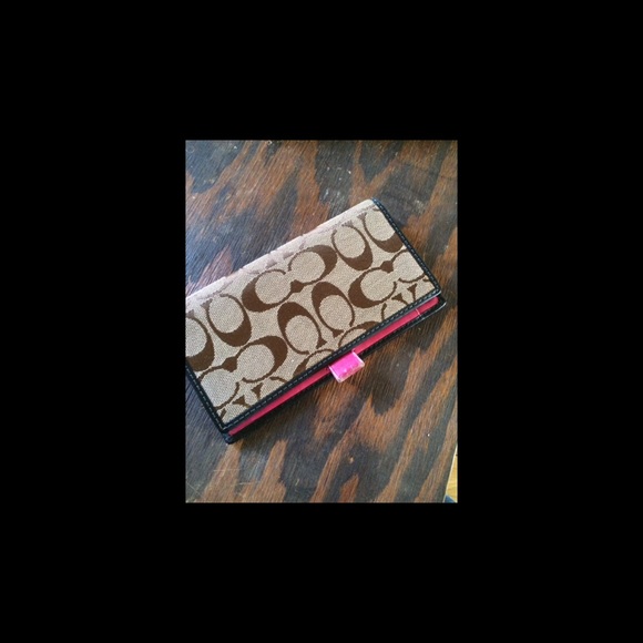 Coach authentic wallet with checkbook holder - Picture 4 of 5